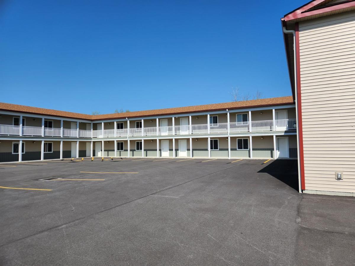 Stay Inn And Suites Niagara Falls Extérieur photo